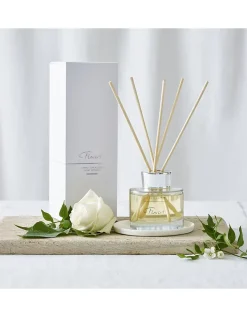 Flowers Signature Candle