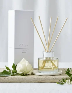 Flowers Signature Candle