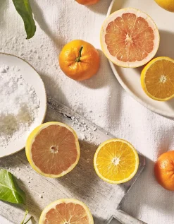 Grapefruit & Mandarin Signature Candle