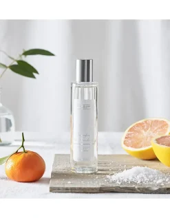 Grapefruit & Mandarin Signature Candle