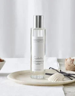 Seychelles Signature Candle