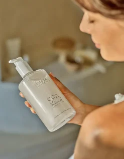 Spa Nourish Candle