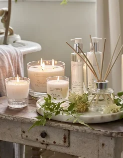 Tuberose & Cashmere Signature Candle